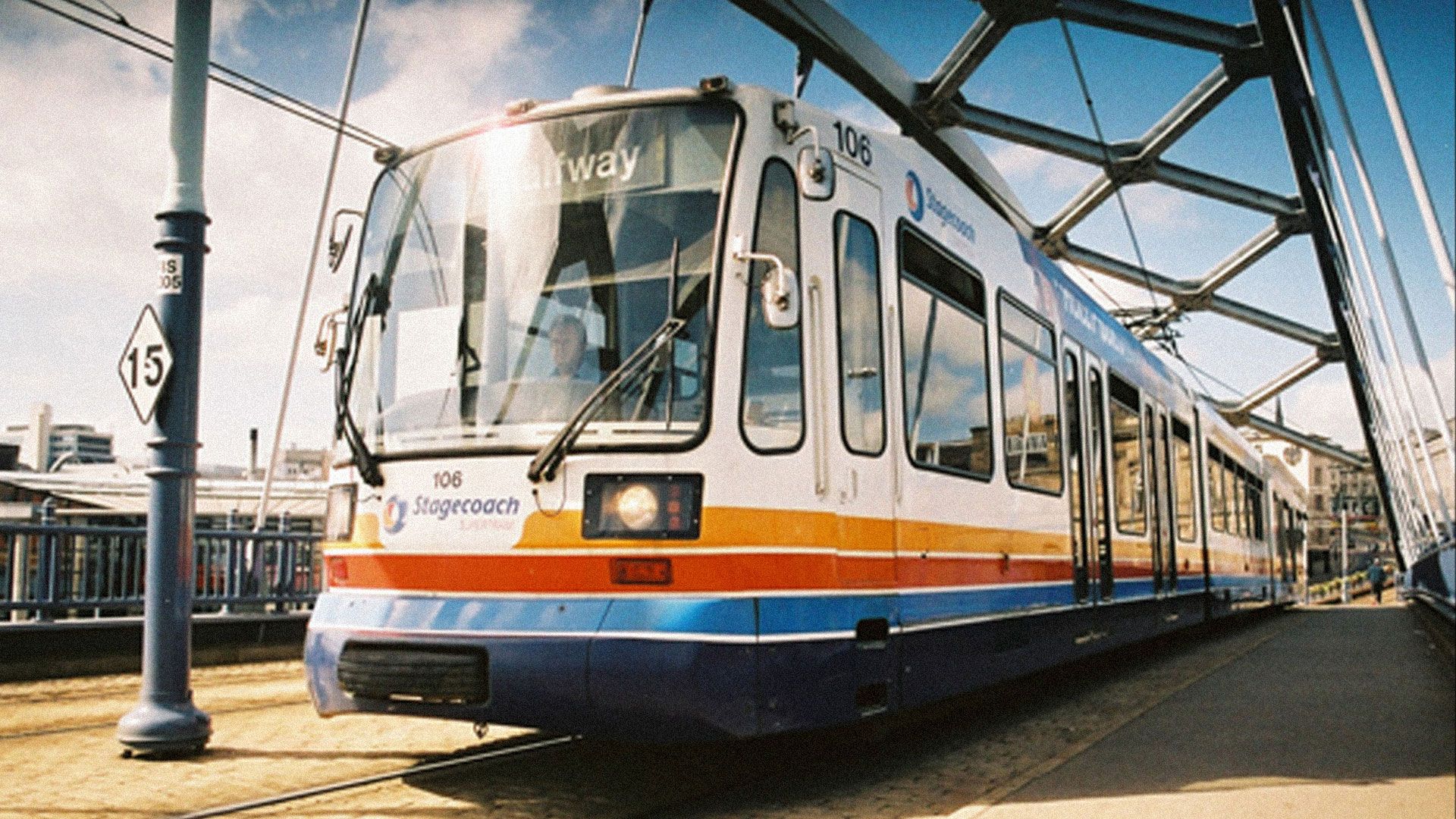 From of old school 90s tram